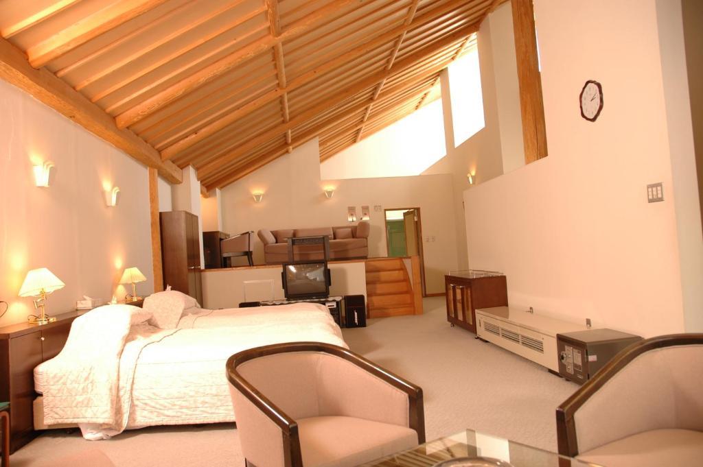 ניקו Hotel Jurin חדר תמונה